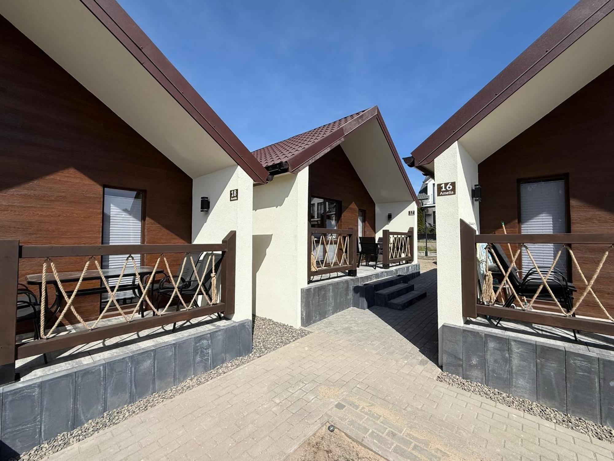 Osrodek Wczasowy Amelia Hotel Jarosławiec Exterior foto