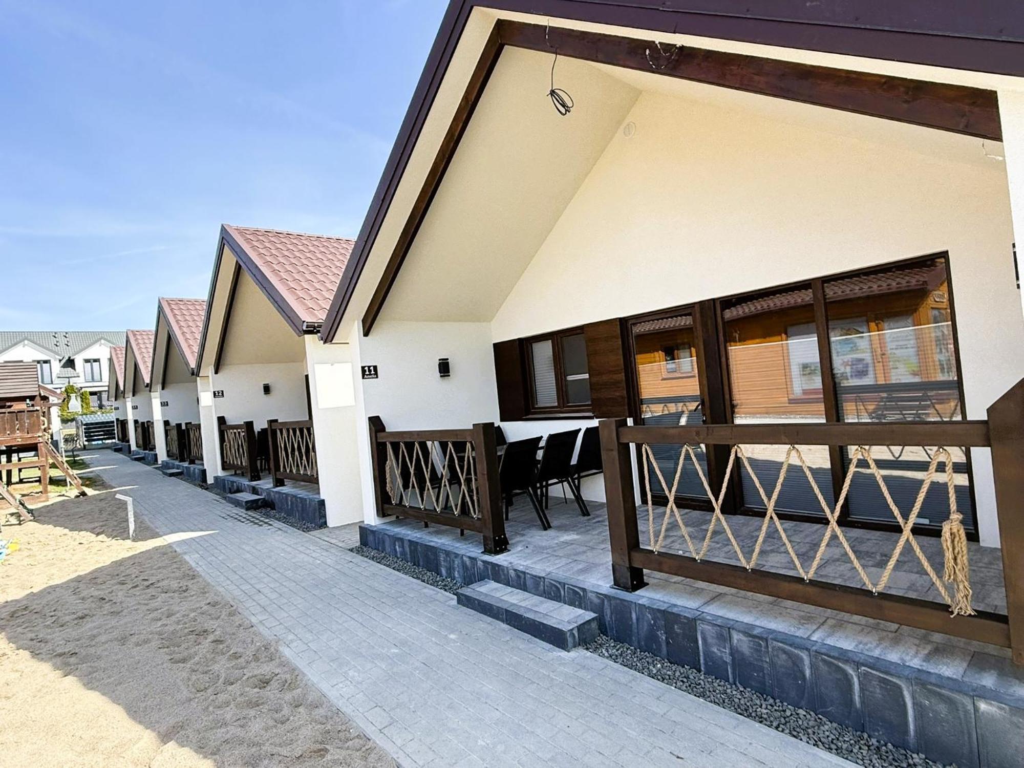 Osrodek Wczasowy Amelia Hotel Jarosławiec Exterior foto