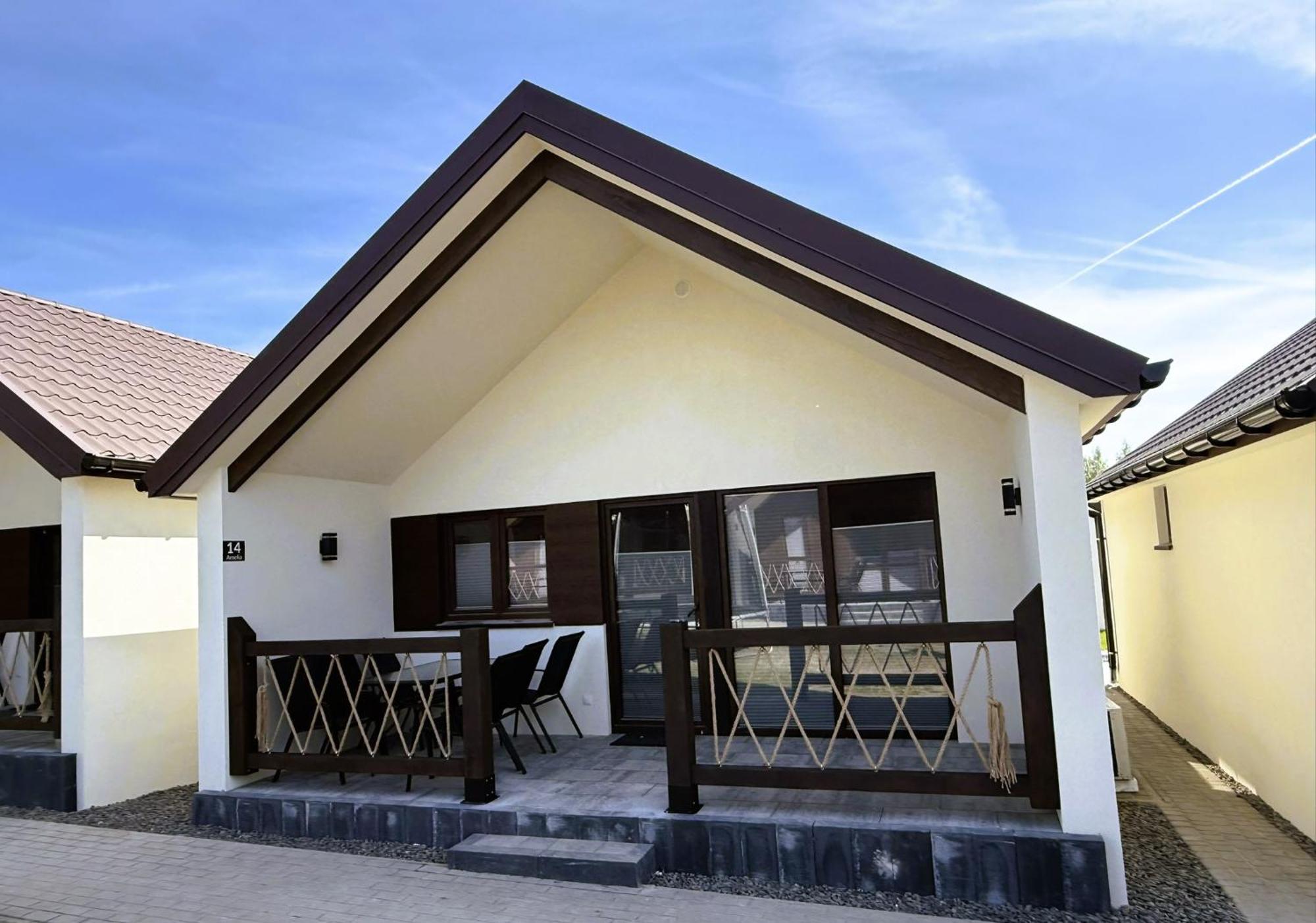 Osrodek Wczasowy Amelia Hotel Jarosławiec Exterior foto